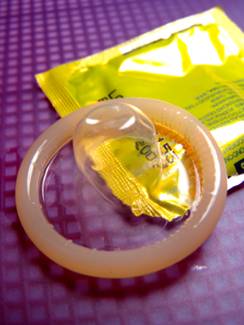 Презервативы при правильном использовании — надежная защита от трихомониаза